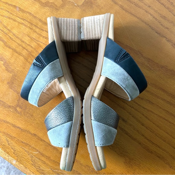 Dansko Theresa Multi-Strap Slip-On Sandal. Size 38/US8. - Picture 5 of 13